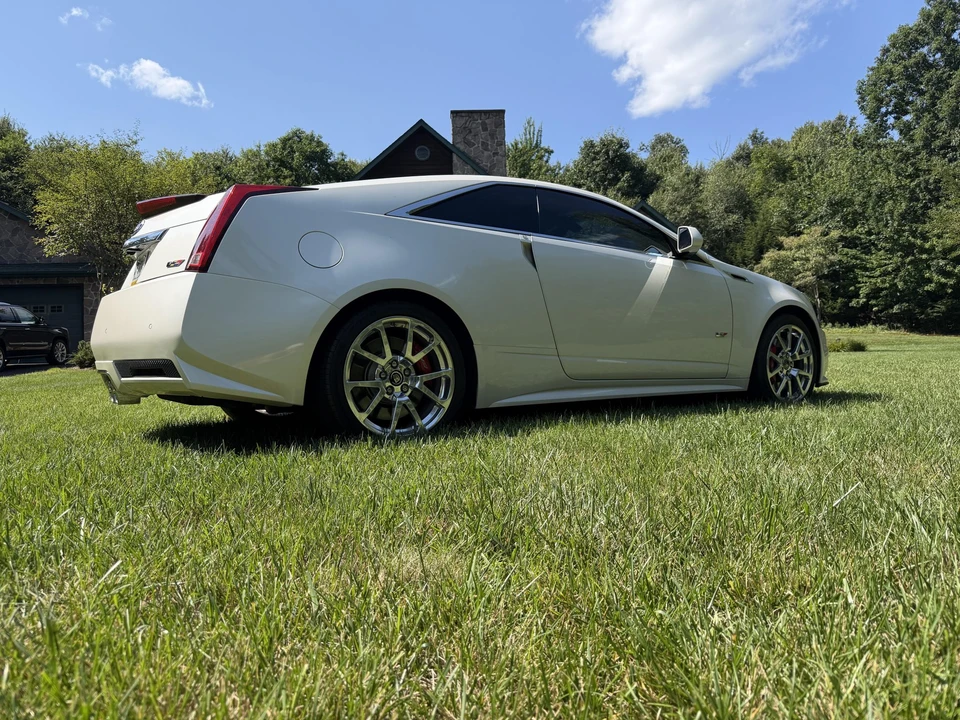 2013 Cadillac CTS-V 2nd Gen - Image 12 of 31