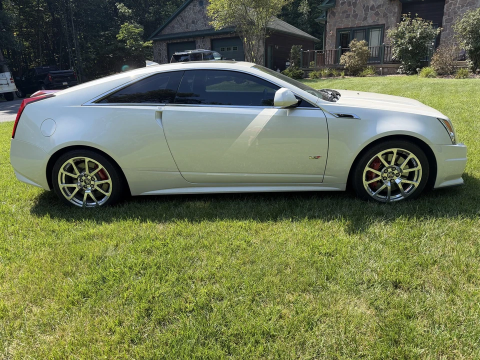 2013 Cadillac CTS-V 2nd Gen - Image 13 of 31