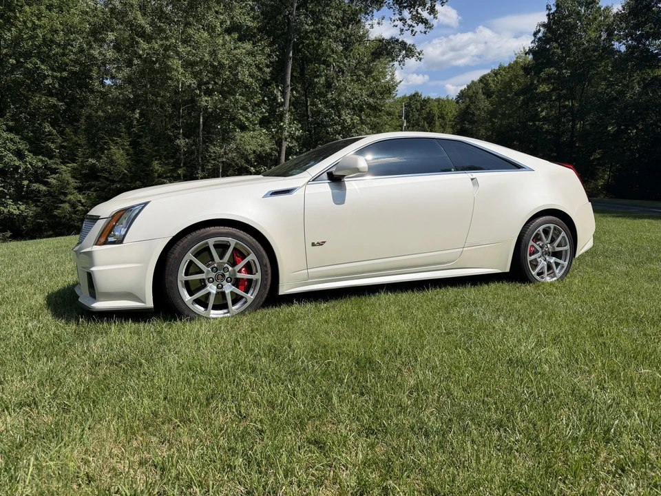 2013 Cadillac CTS-V 2nd Gen - Image 3 of 31