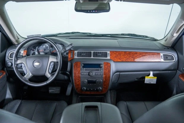 2013 Chevrolet Avalanche - Image 5 of 7