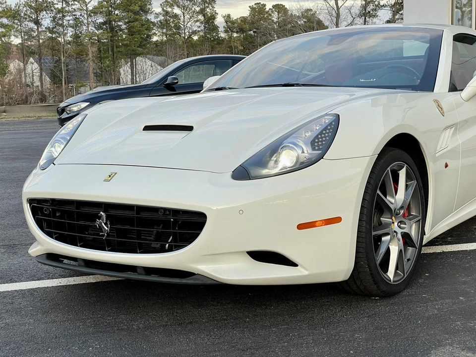 2013 Ferrari California - Image 21 of 31
