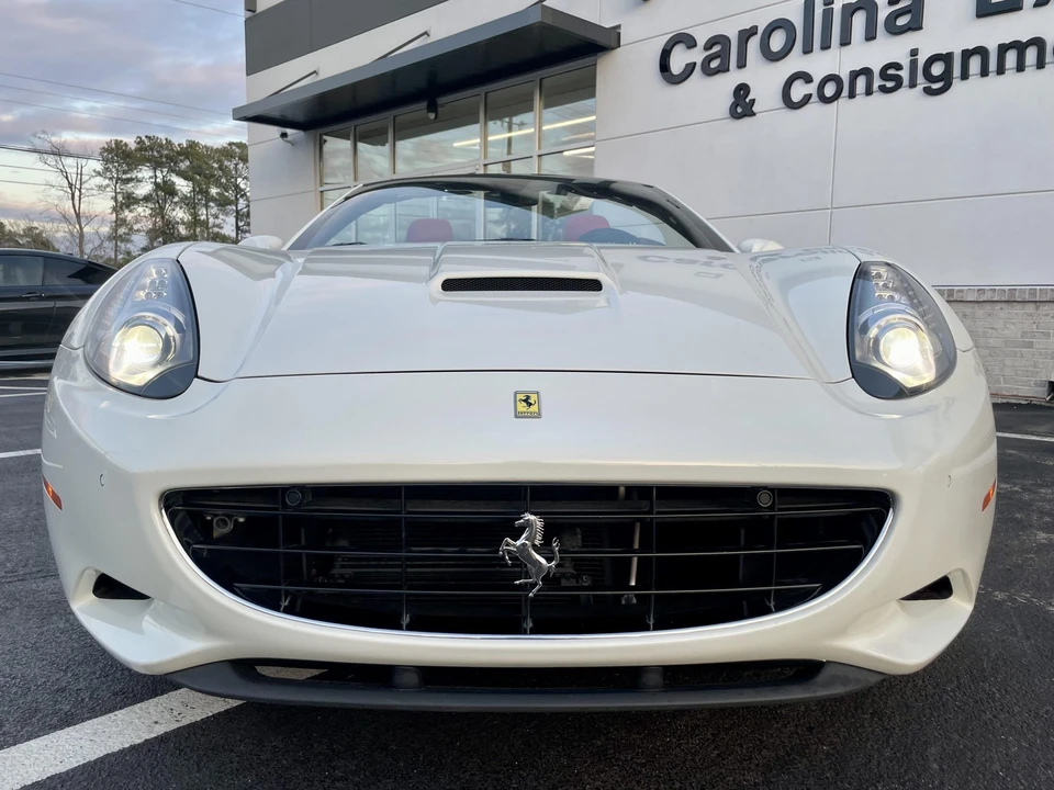 2013 Ferrari California - Image 22 of 31