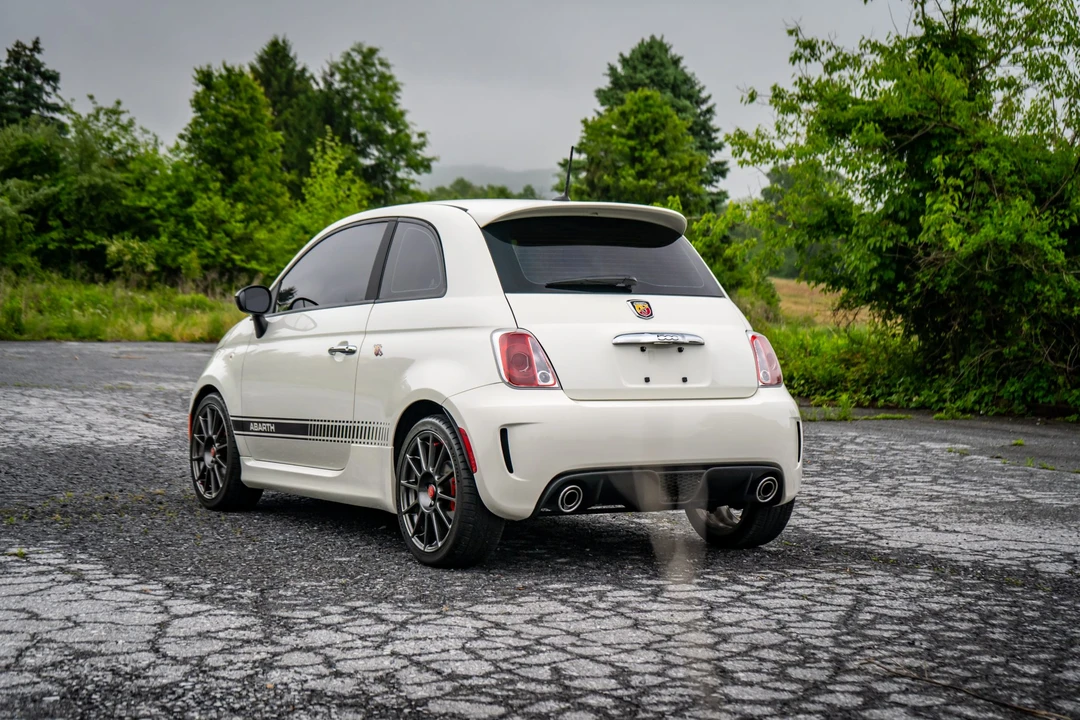 2013 Fiat Abarth 500 - Image 5 of 31