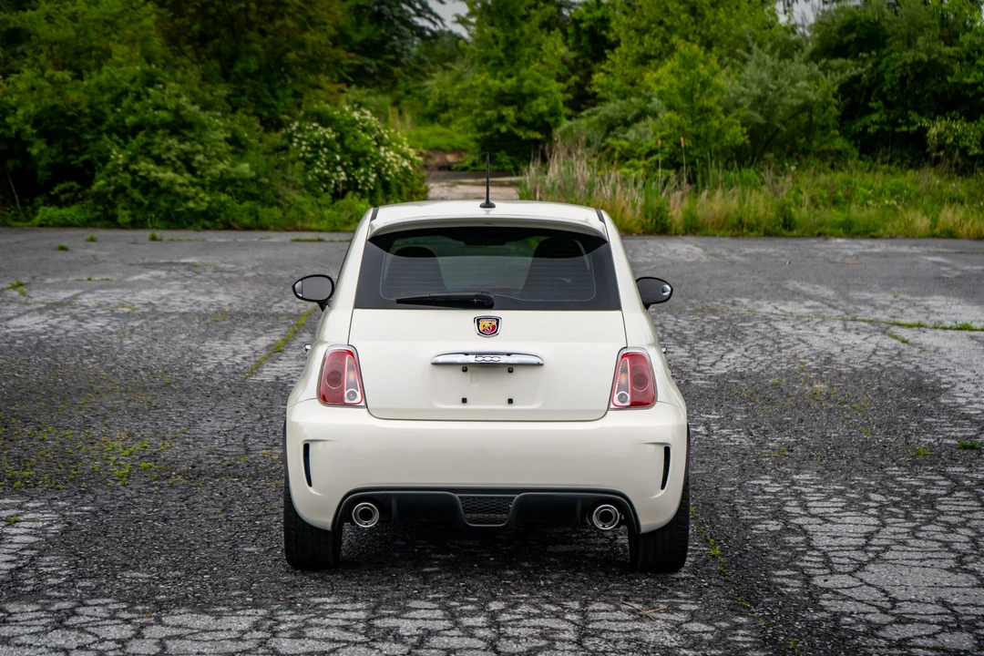 2013 Fiat Abarth 500 - Image 9 of 31