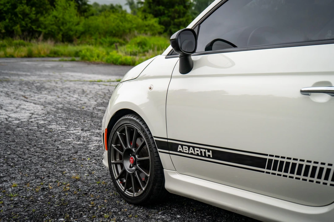 2013 Fiat Abarth 500 - Image 26 of 31
