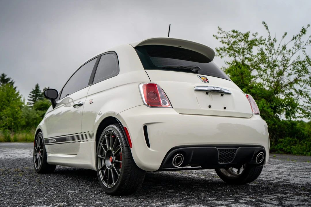 2013 Fiat Abarth 500 - Image 6 of 31