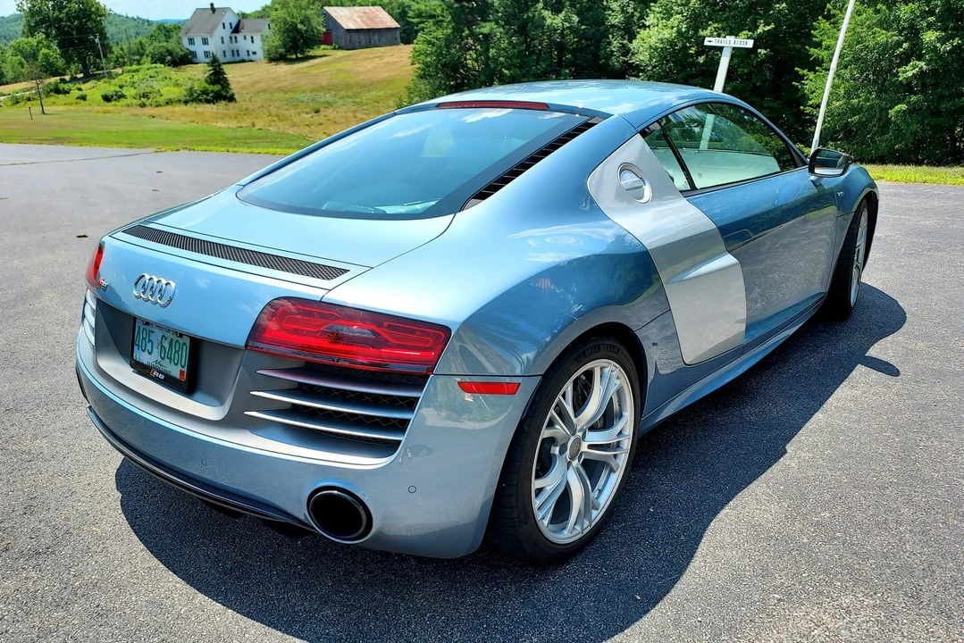 2014 Audi 42 R8 - Image 12 of 31