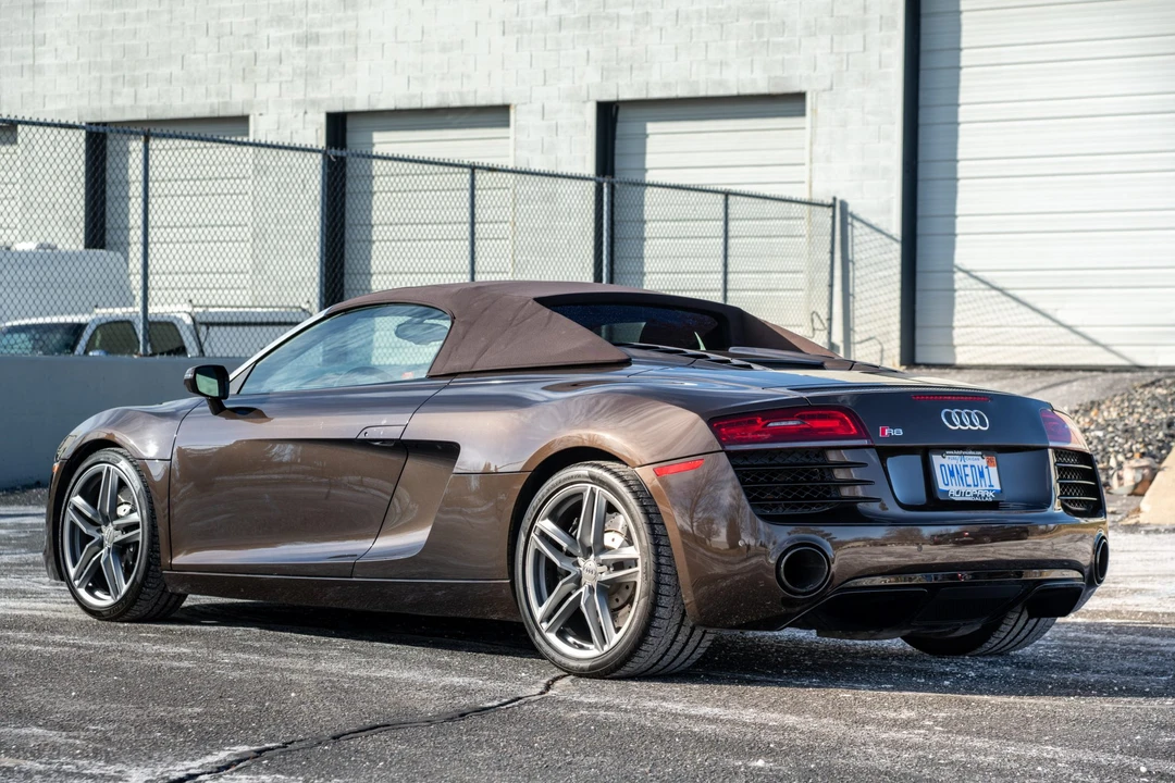 2014 Audi 42 R8 - Image 22 of 31