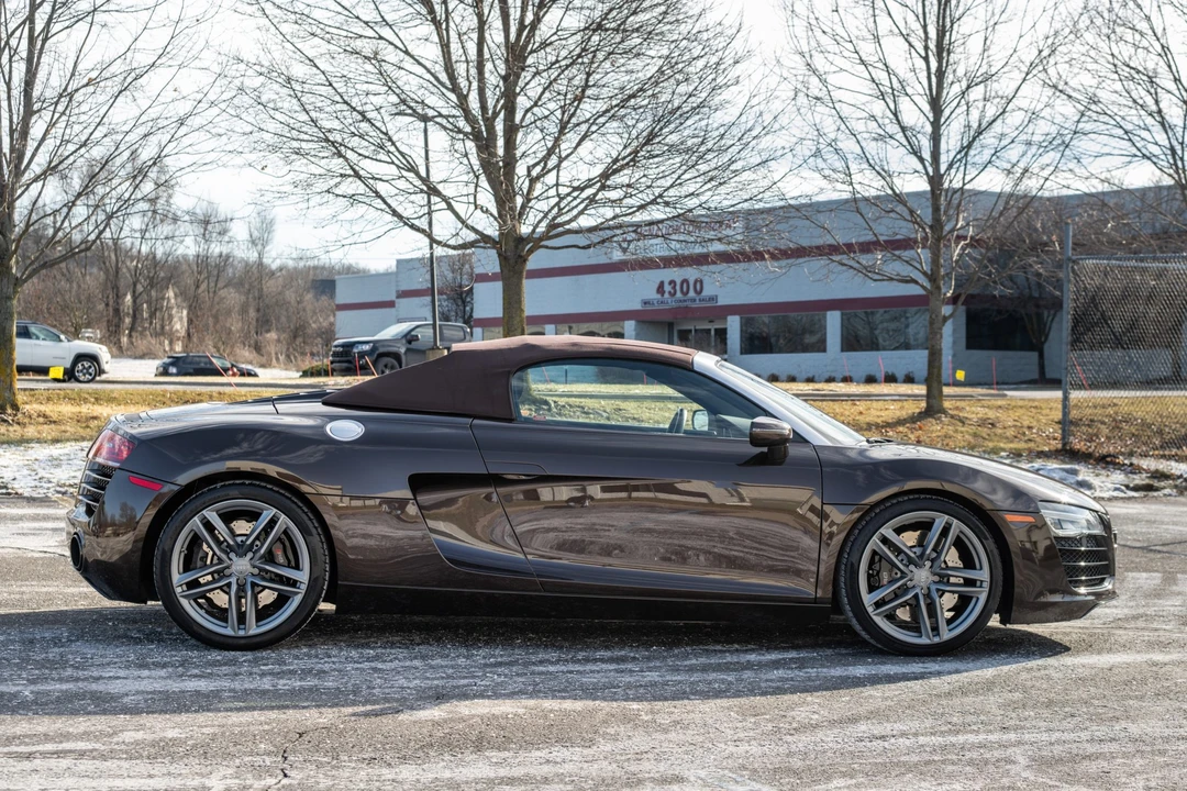 2014 Audi 42 R8 - Image 17 of 31