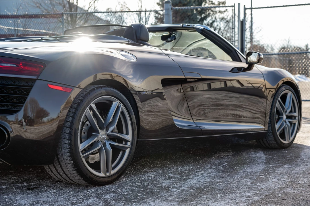 2014 Audi 42 R8 - Image 30 of 31