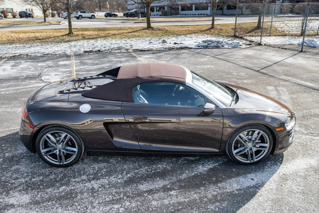 2014 Audi 42 R8 - Image 18 of 31