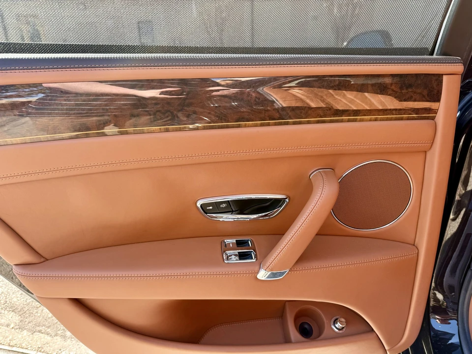 2014 Bentley Continental Flying Spur - Image 23 of 31