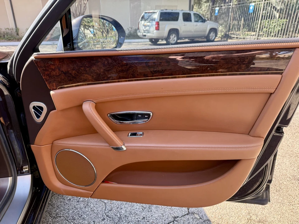 2014 Bentley Continental Flying Spur - Image 22 of 31