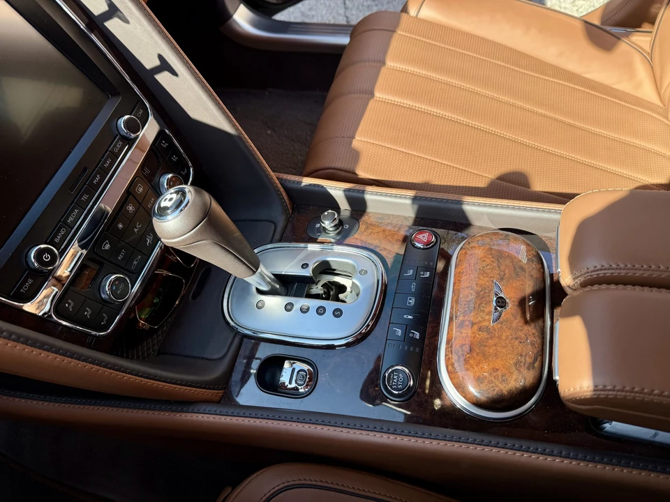 2014 Bentley Continental Flying Spur - Image 16 of 31