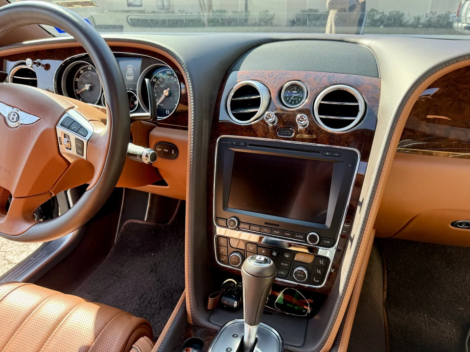 2014 Bentley Continental Flying Spur - Image 13 of 31