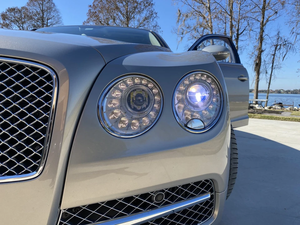 2014 Bentley Continental Flying Spur - Image 23 of 31