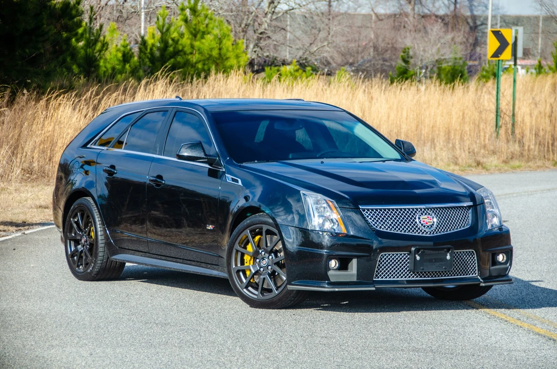 2014 Cadillac CTS-V 2nd Gen - Image 3 of 31