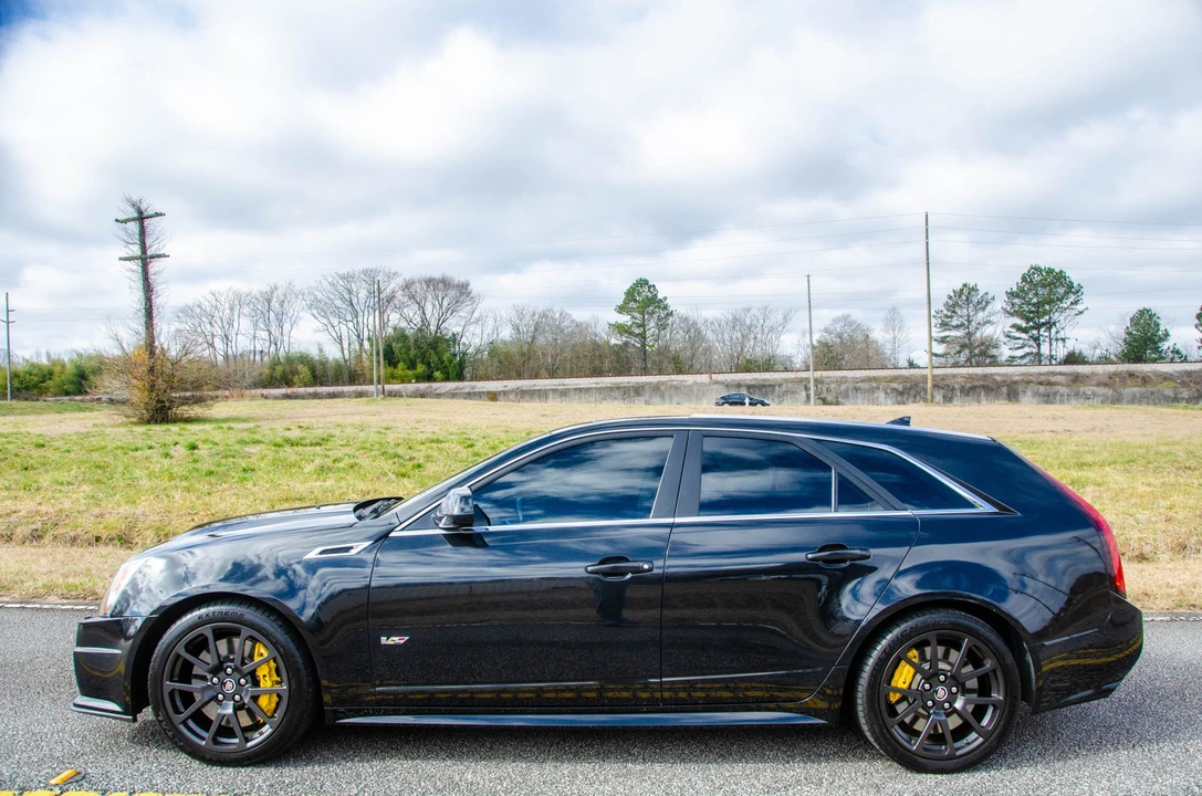 2014 Cadillac CTS-V 2nd Gen - Image 25 of 31