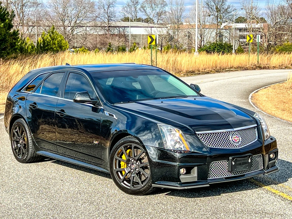 2014 Cadillac CTS-V 2nd Gen - Image 5 of 31