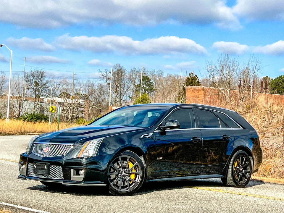 2014 Cadillac CTS-V 2nd Gen - Image 23 of 31