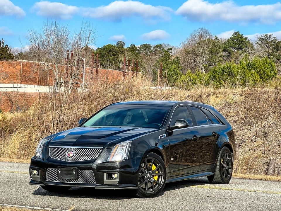 2014 Cadillac CTS-V 2nd Gen - Image 15 of 31