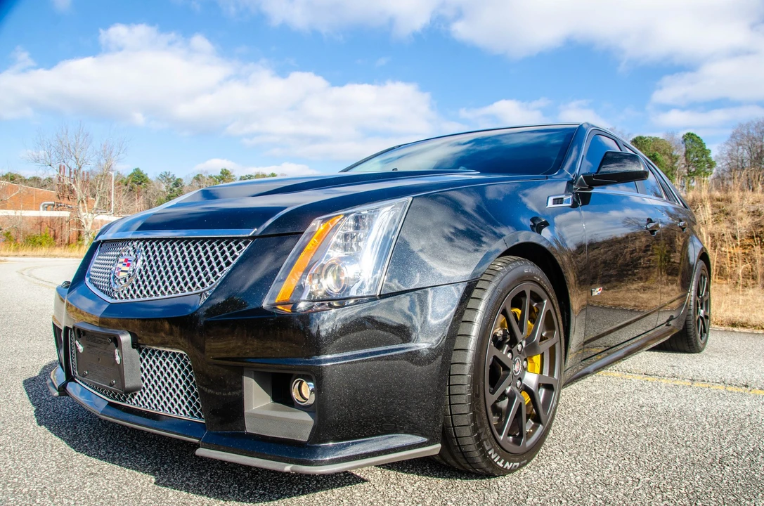 2014 Cadillac CTS-V 2nd Gen - Image 16 of 31