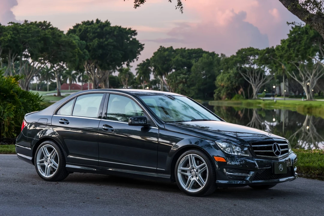 2014 Mercedes-Benz W204 C-Class - Image 11 of 31