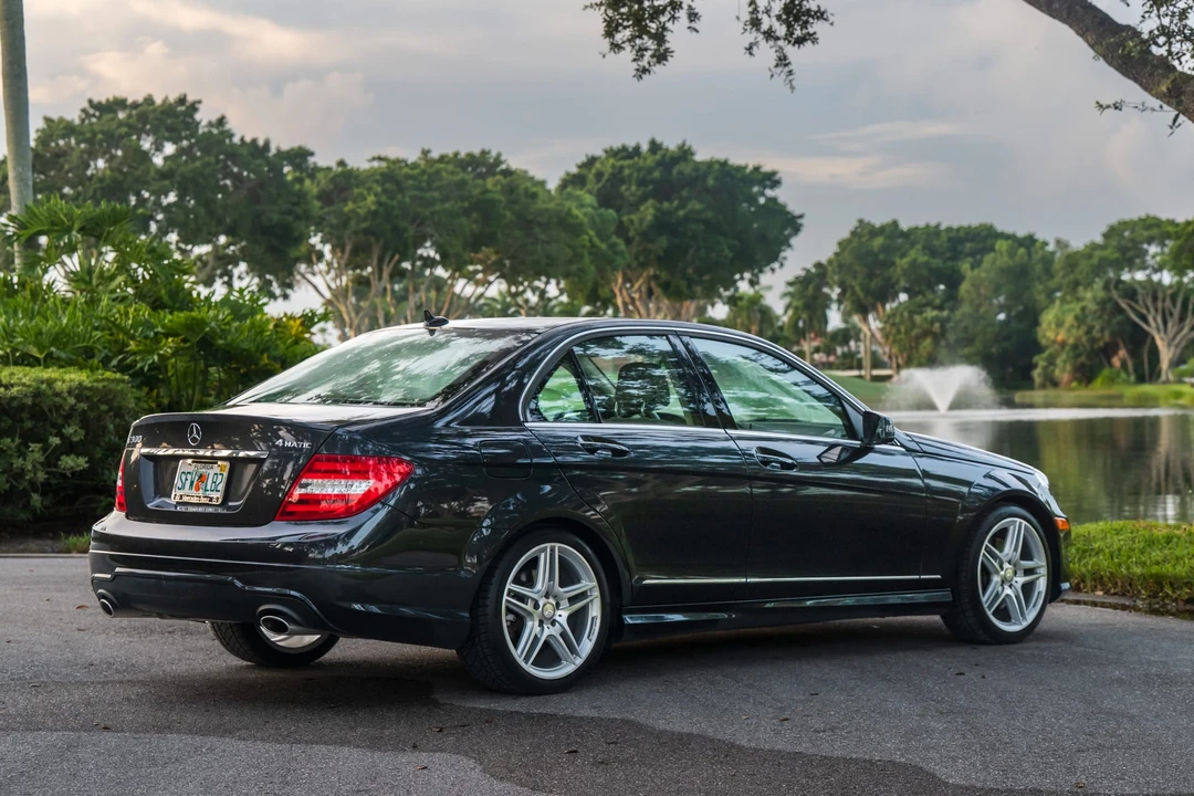 2014 Mercedes-Benz W204 C-Class - Image 8 of 31
