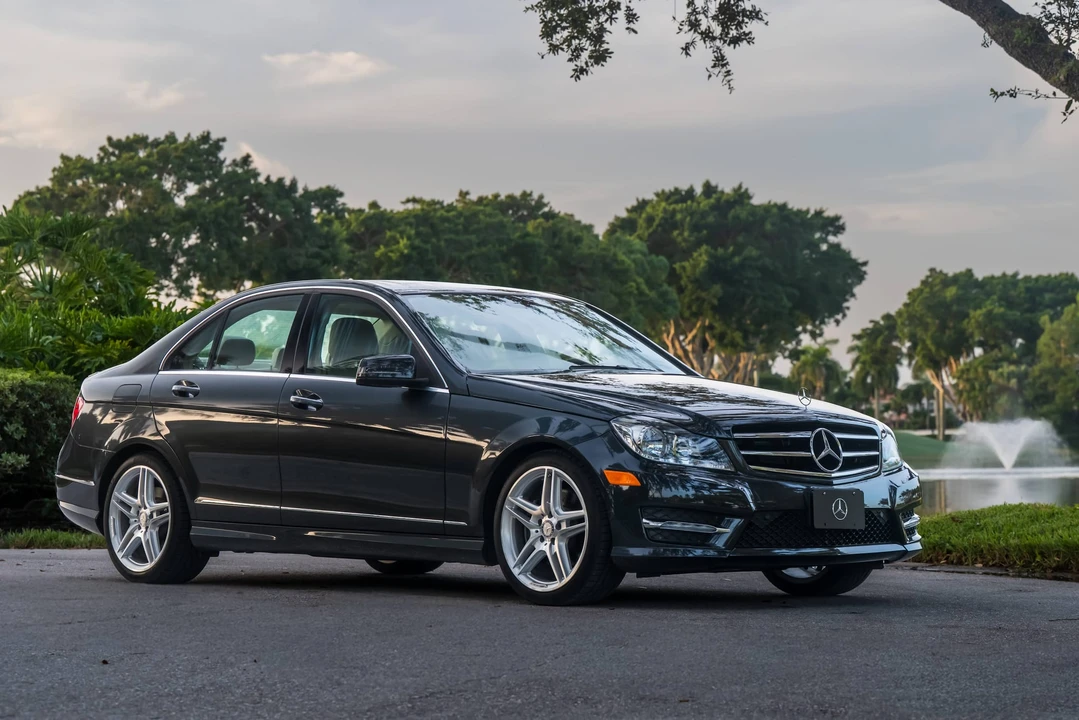 2014 Mercedes-Benz W204 C-Class - Image 10 of 31