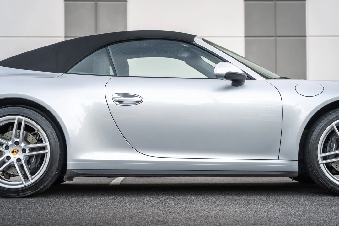 2014 Porsche 991 Carrera 4 - Image 16 of 31