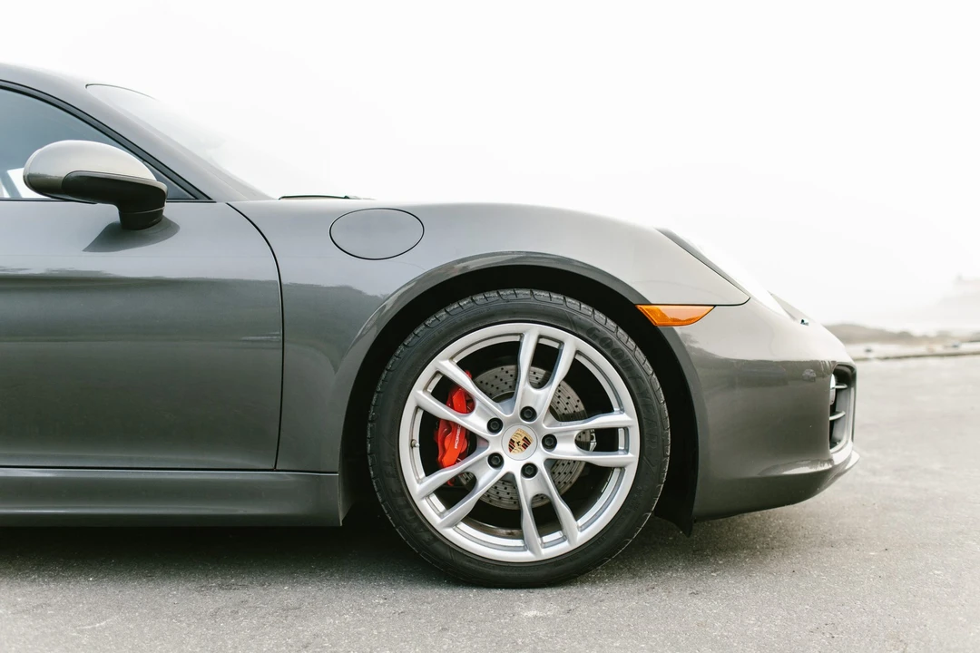 2014 Porsche 981 Cayman S - Image 30 of 31