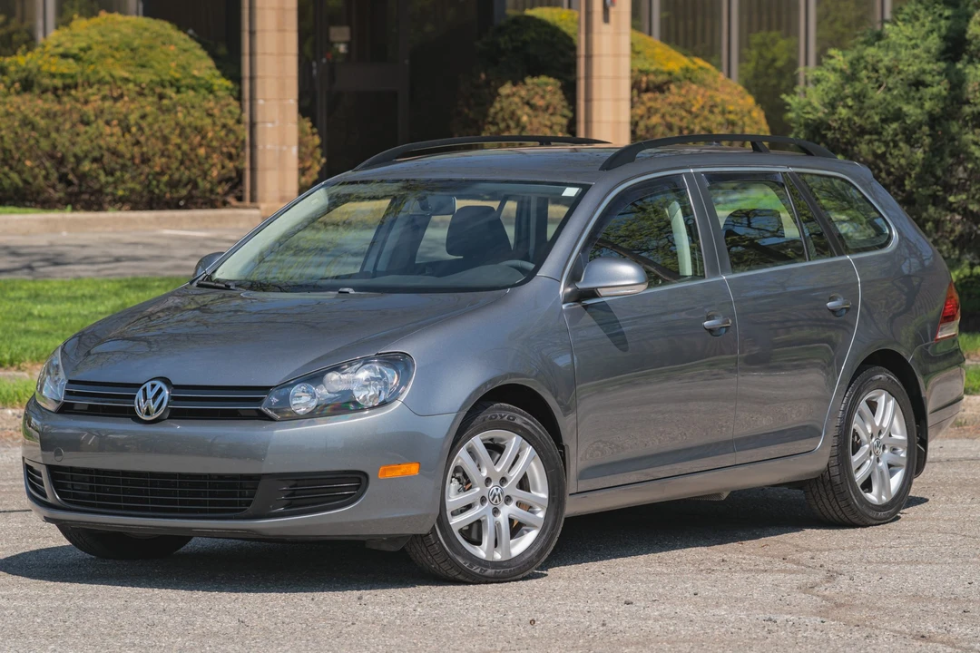 2014 Volkswagen A6 Jetta - Image 4 of 31