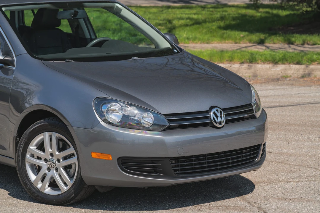 2014 Volkswagen A6 Jetta - Image 28 of 31