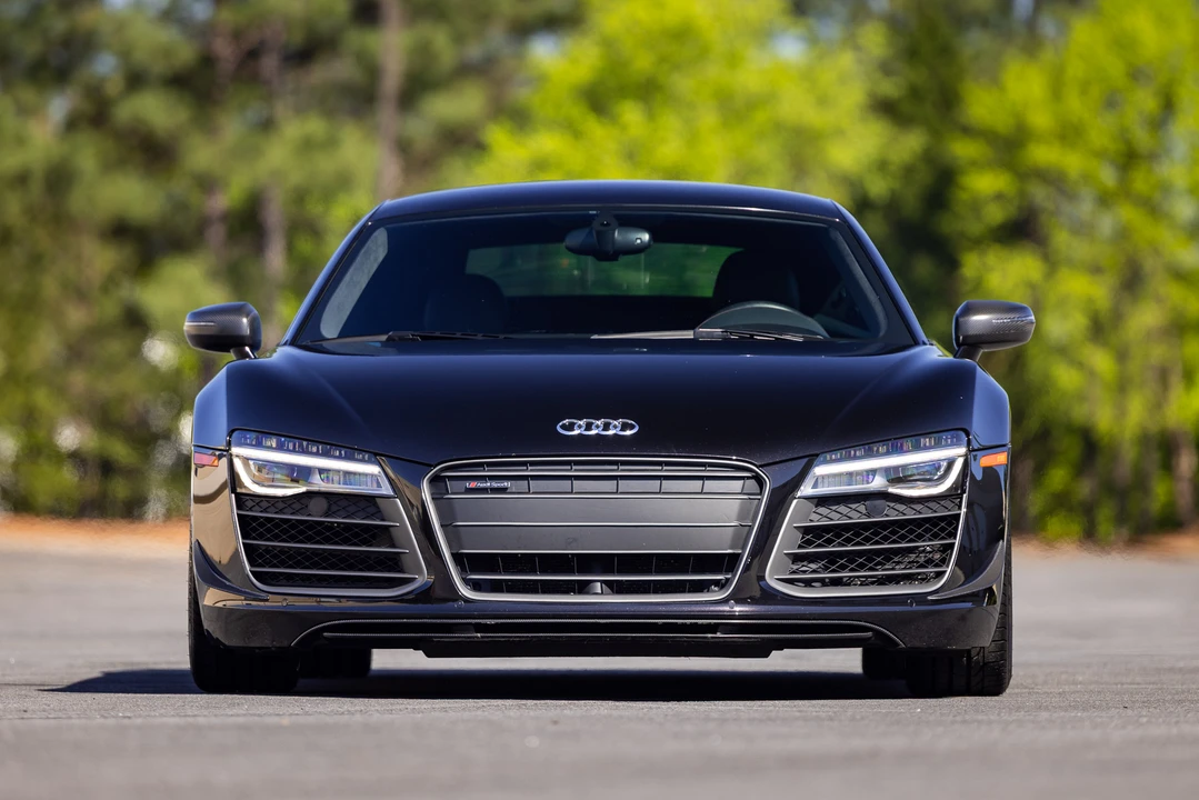 2015 Audi 42 R8 - Image 5 of 31