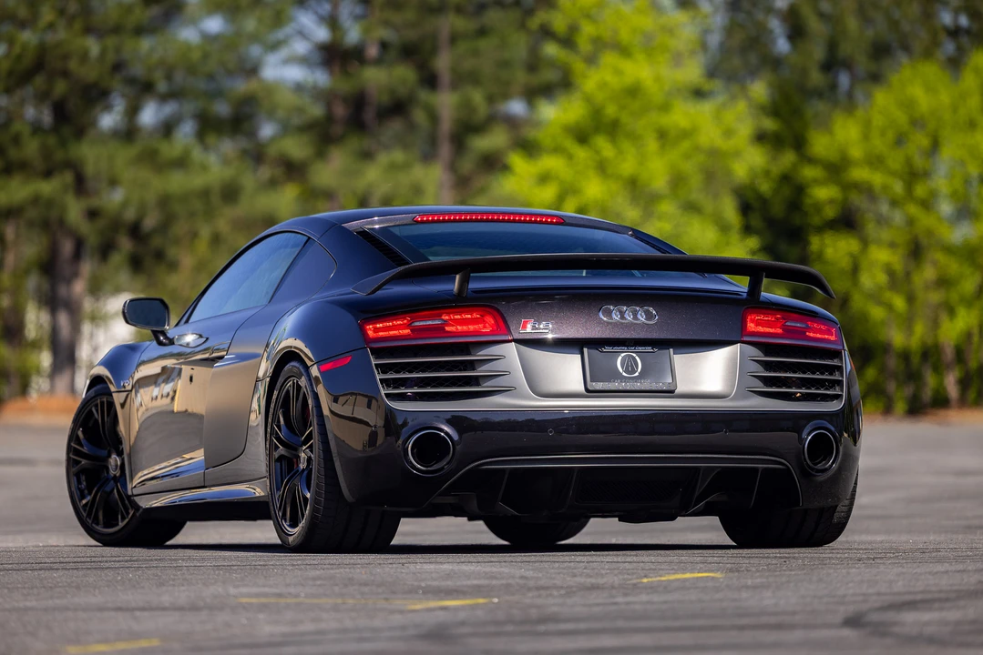 2015 Audi 42 R8 - Image 11 of 31