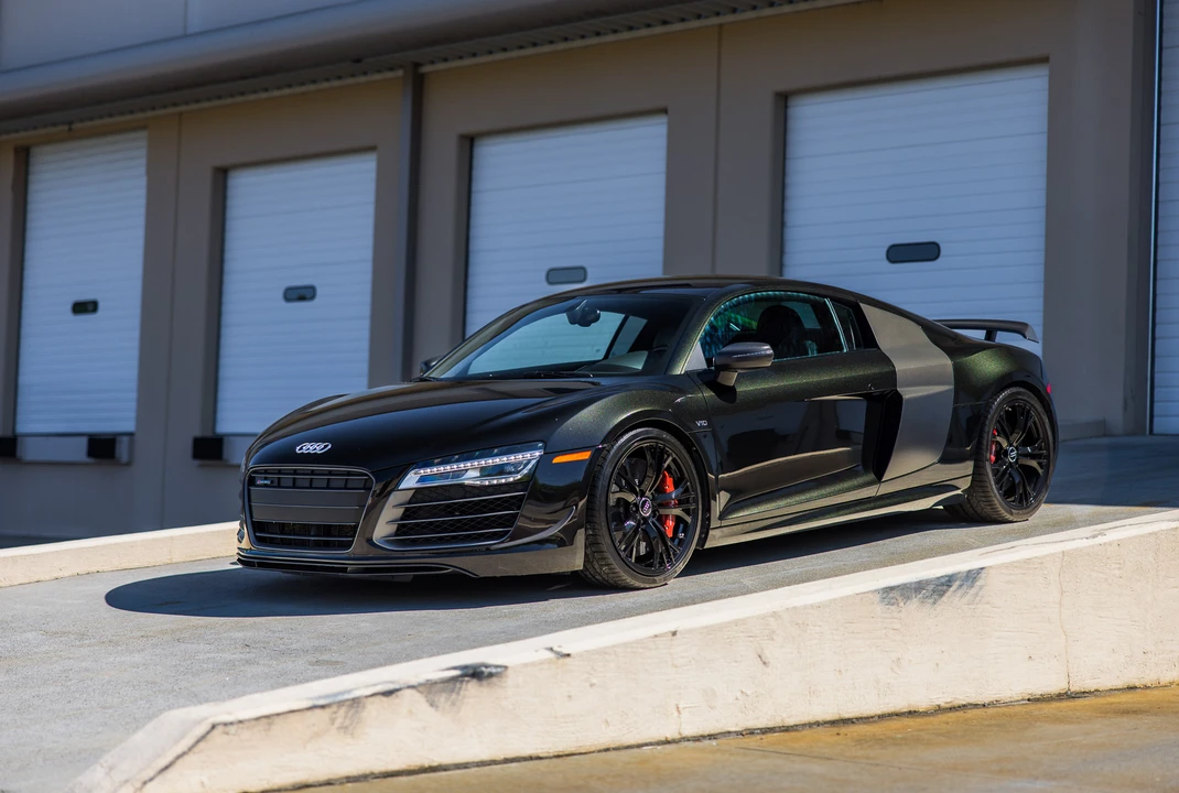2015 Audi 42 R8 - Image 13 of 31
