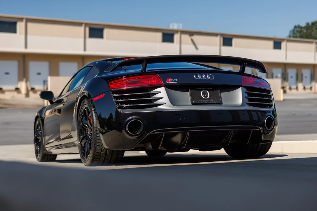 2015 Audi 42 R8 - Image 22 of 31