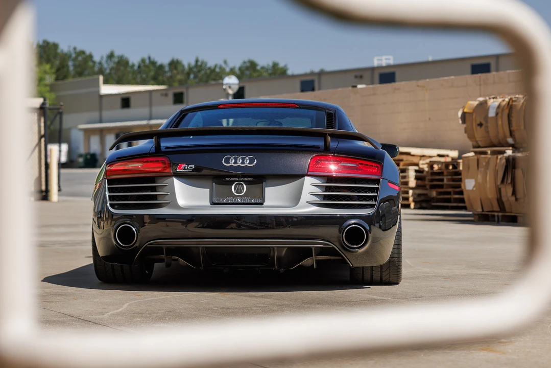 2015 Audi 42 R8 - Image 20 of 31