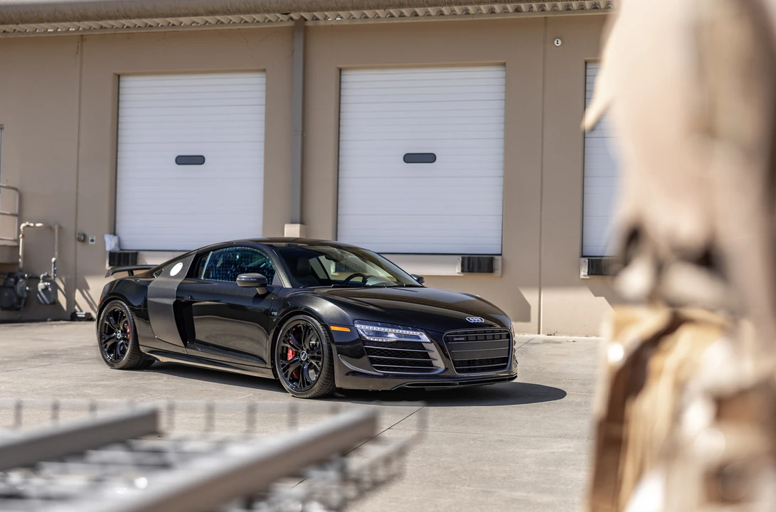 2015 Audi 42 R8 - Image 18 of 31
