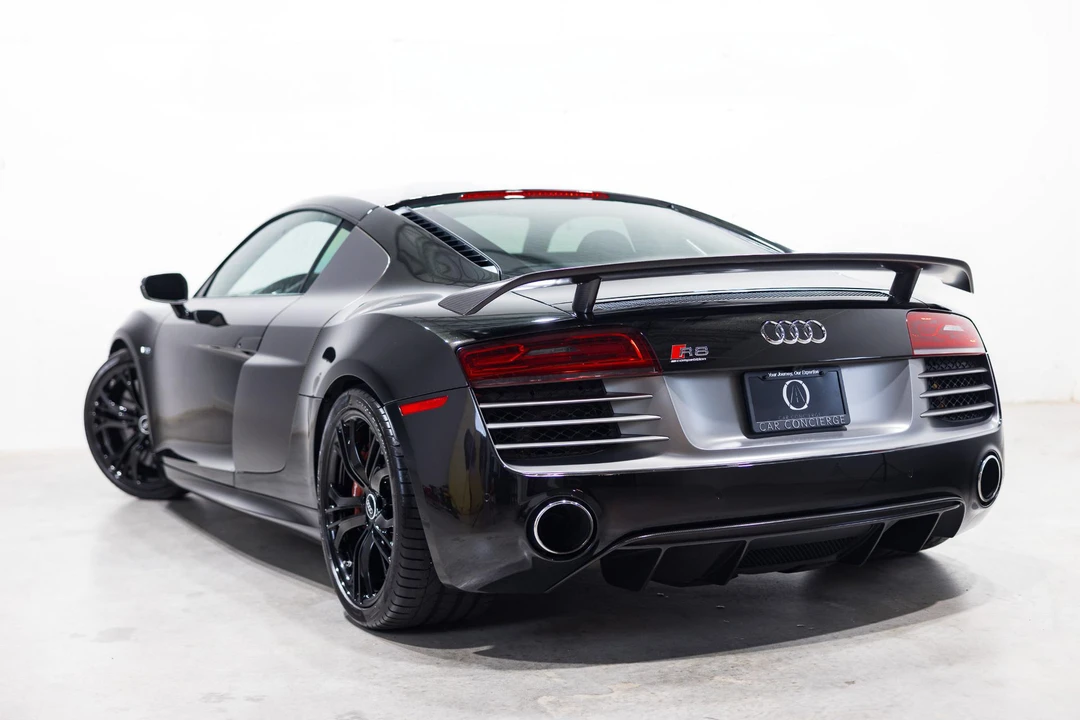 2015 Audi 42 R8 - Image 30 of 31