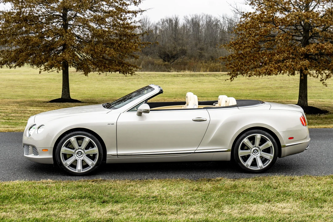 2015 Bentley Continental GTC - Image 26 of 31