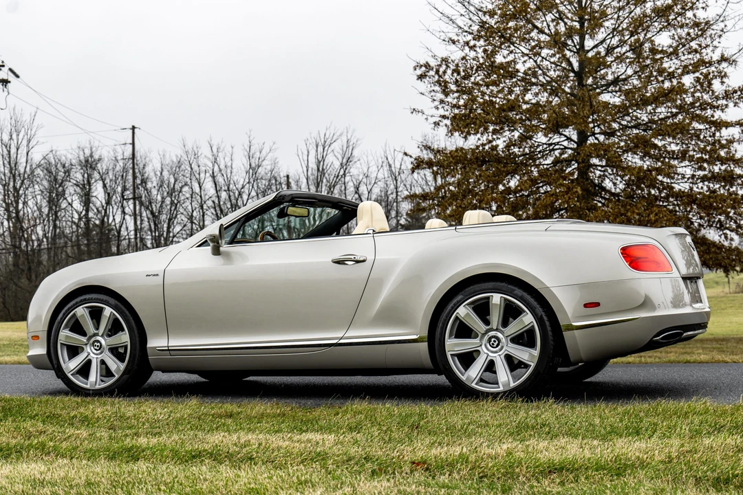 2015 Bentley Continental GTC - Image 23 of 31