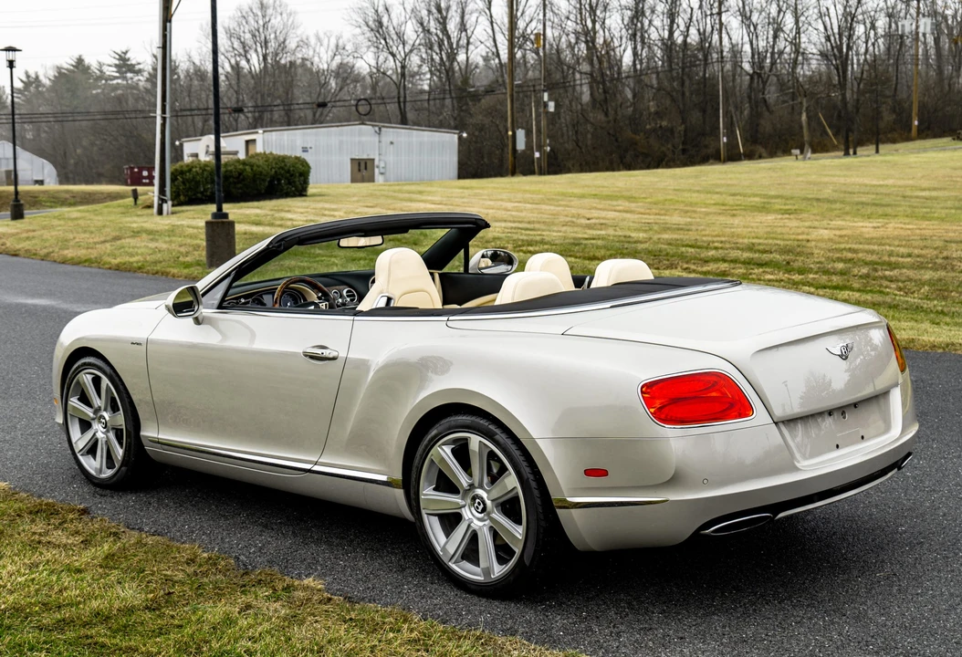 2015 Bentley Continental GTC - Image 22 of 31
