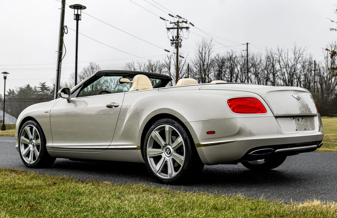 2015 Bentley Continental GTC - Image 21 of 31