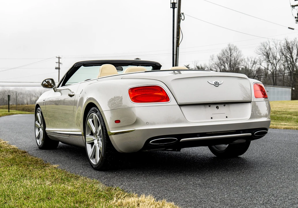 2015 Bentley Continental GTC - Image 19 of 31
