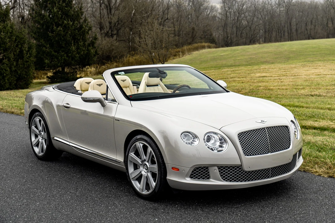 2015 Bentley Continental GTC - Image 2 of 31