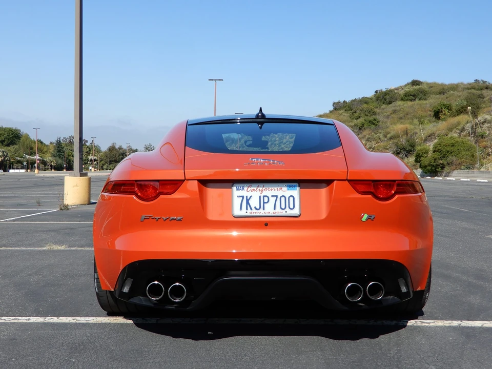 2015 Jaguar F-Type R 1st Gen - Image 19 of 31