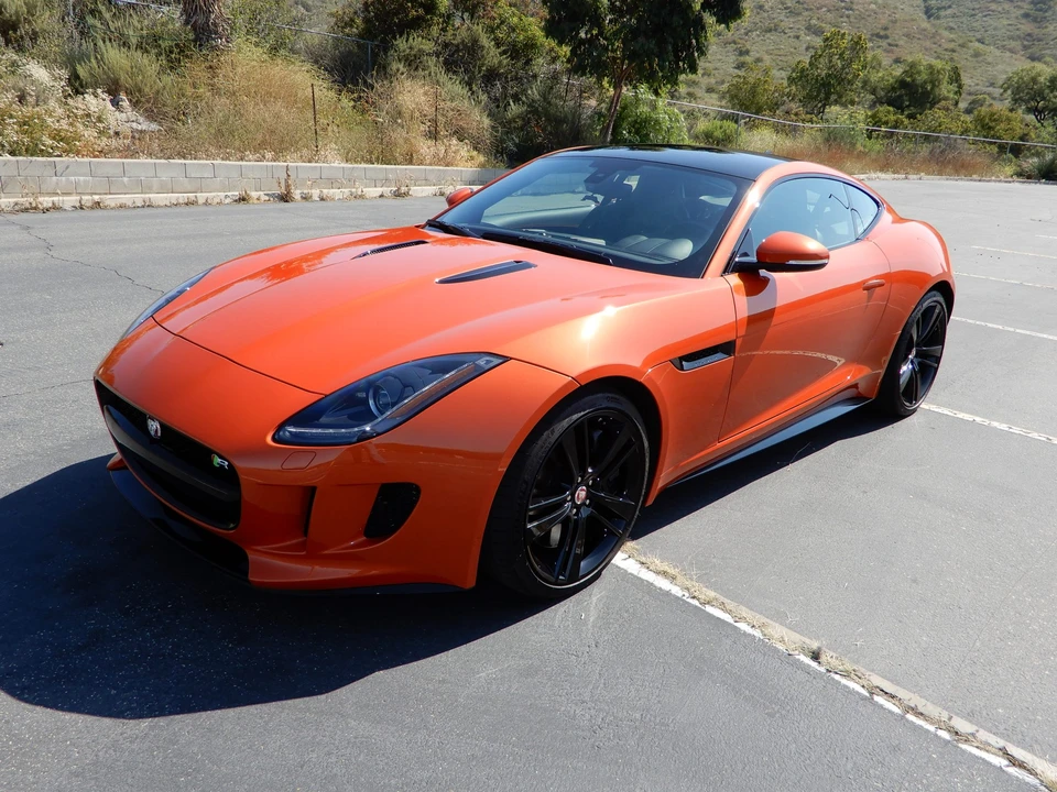 2015 Jaguar F-Type R 1st Gen - Image 4 of 31