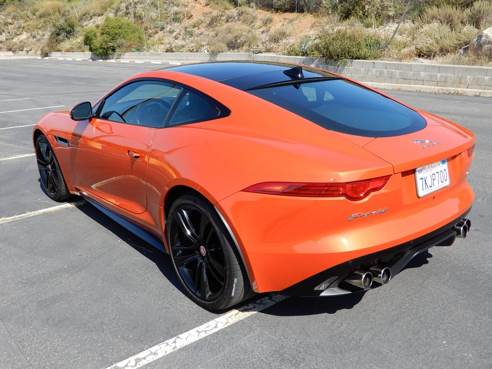 2015 Jaguar F-Type R 1st Gen - Image 13 of 31