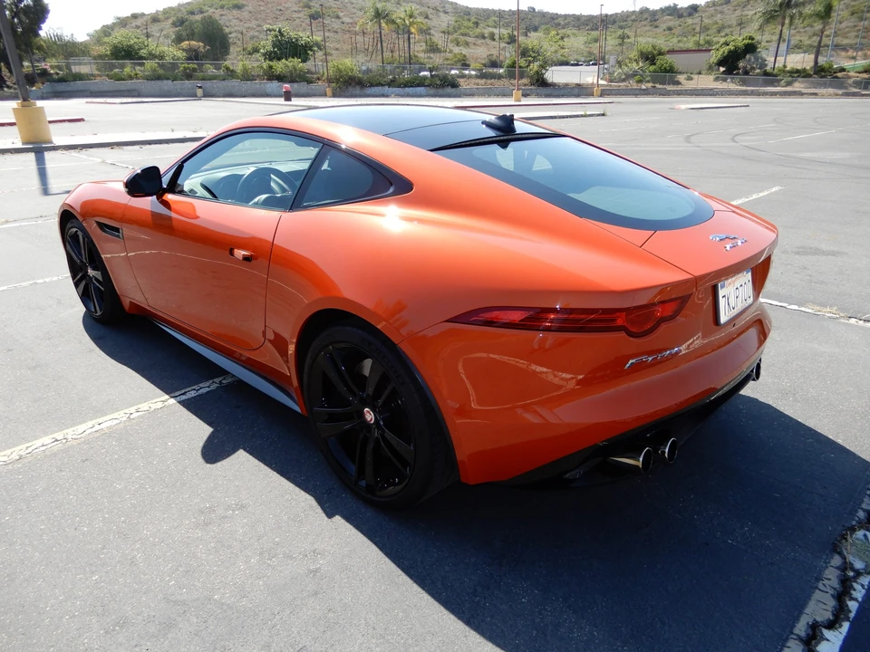 2015 Jaguar F-Type R 1st Gen - Image 14 of 31